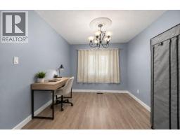 749 Robson Drive, Kamloops, BC V2E2G7 Photo 23
