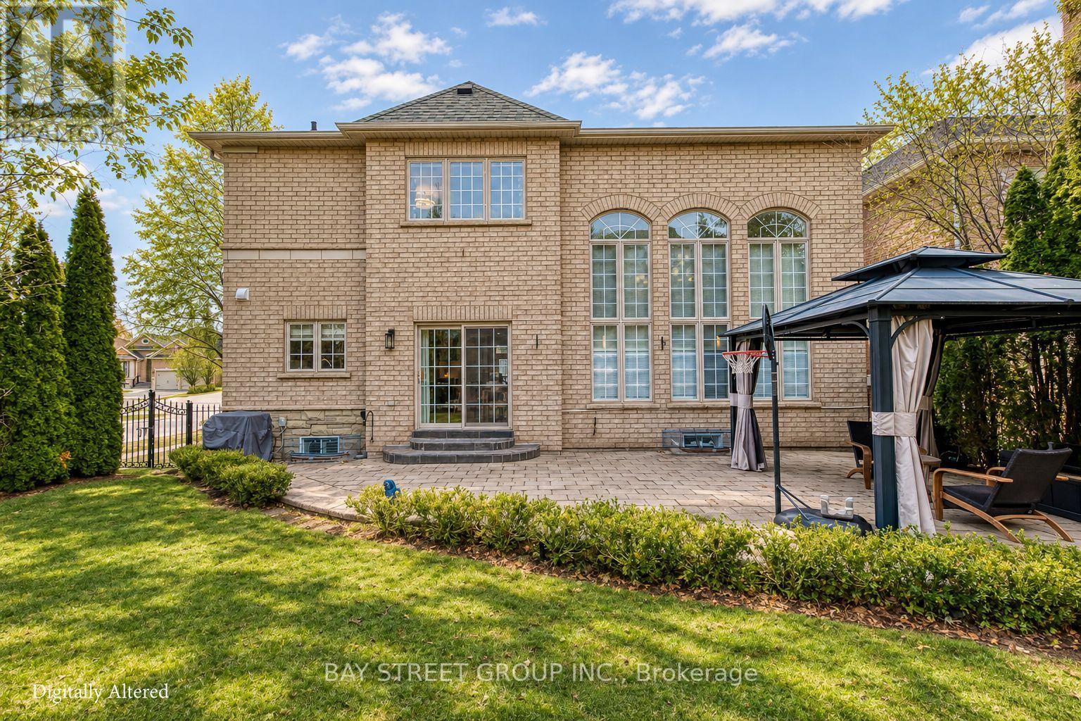 1087 KESTELL BOULEVARD N - 5
