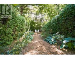 245 St Johns Road, Toronto, ON M6P1V3 Photo 40