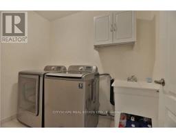 Loft - 138 Sky Harbour Drive, Brampton, ON L6Y0V1 Photo 7