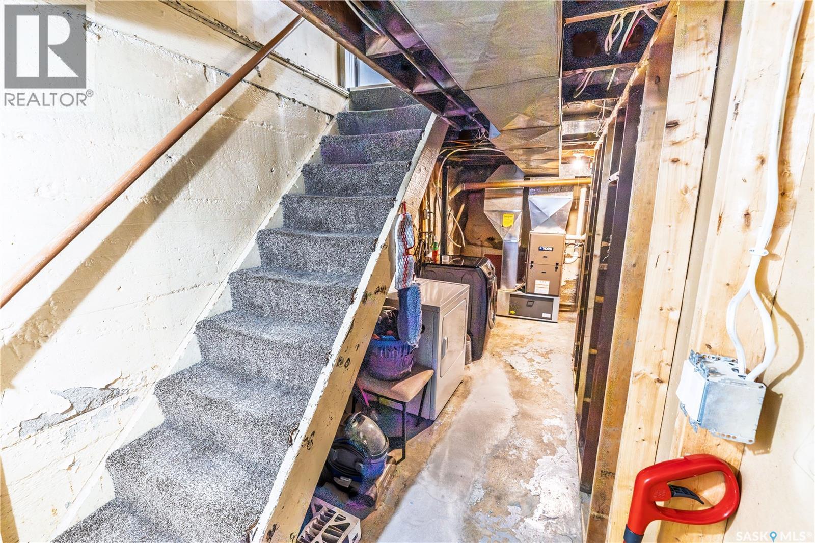 1132 Main STREET N - 23