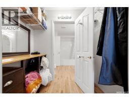 124 College Avenue, Regina, SK S4N0W5 Photo 17