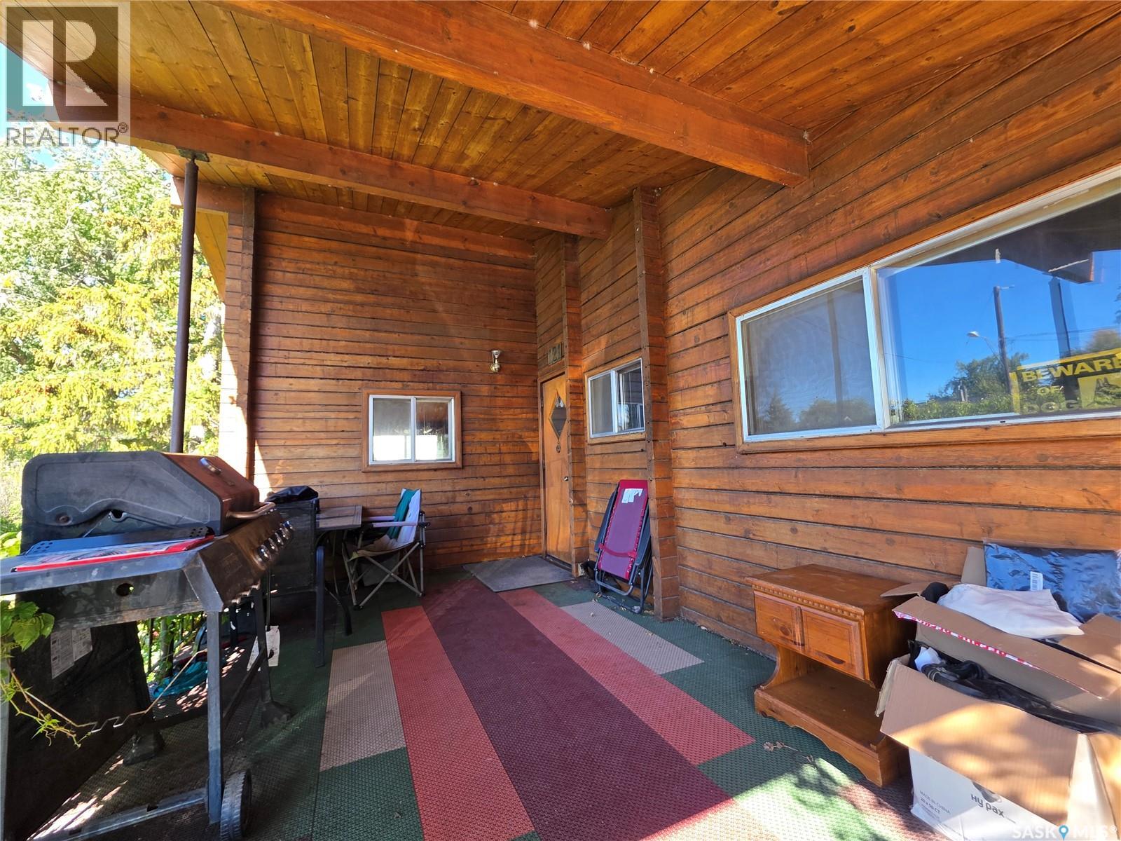 121 10th AVENUE NE, Swift Current — photo 32