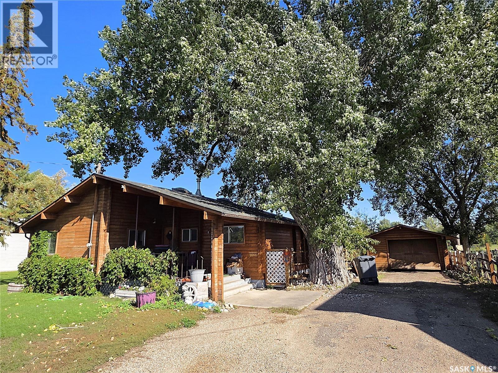 121 10th AVENUE NE - 43