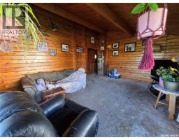 Den - 121 10th Avenue Ne, Swift Current, SK S9H2T1 Photo 11