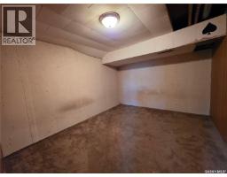 121 10th Avenue Ne, Swift Current, SK S9H2T1 Photo 26