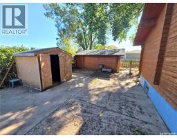 121 10th Avenue Ne, Swift Current, SK S9H2T1 Photo 36