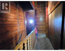 Primary Bedroom - 121 10th Avenue Ne, Swift Current, SK S9H2T1 Photo 8