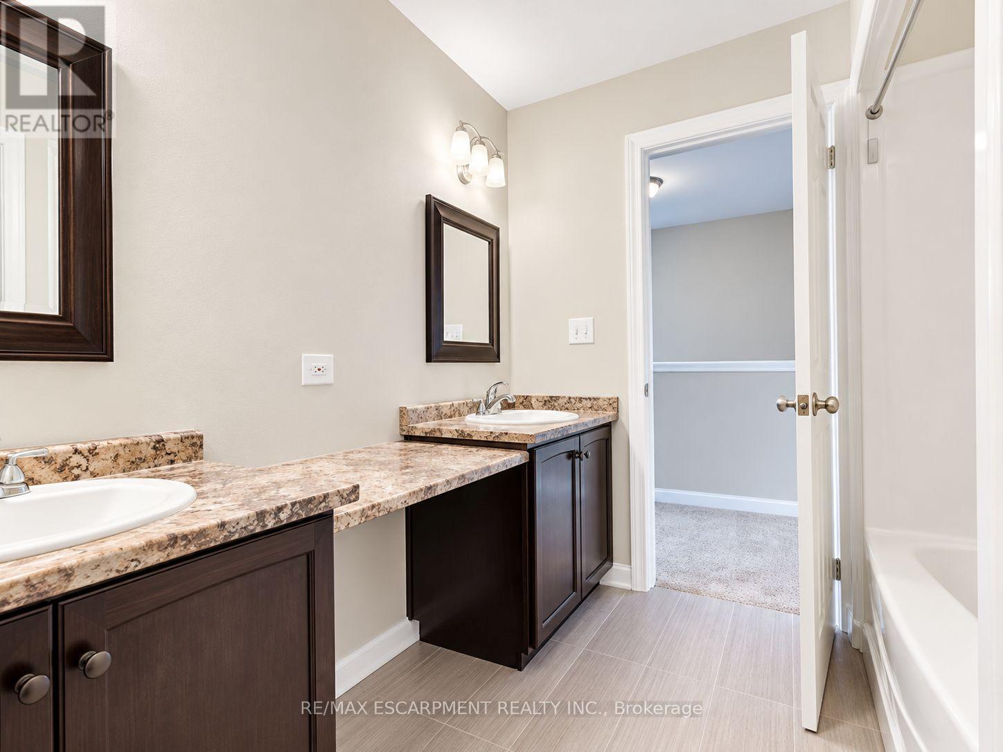 164 MORGAN AVENUE, Kitchener — photo 12