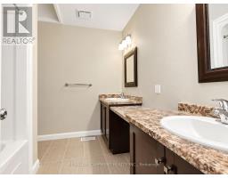 Primary Bedroom - 164 Morgan Avenue, Kitchener, ON N2A3M5 Photo 11
