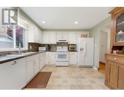 Kitchen - 15 Mclaren Avenue N, North Perth, ON N4W3K1 Photo 12