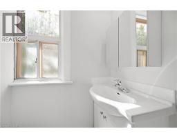 63 St George Street Unit# Unit 1, Kitchener, ON N2G2T1 Photo 12