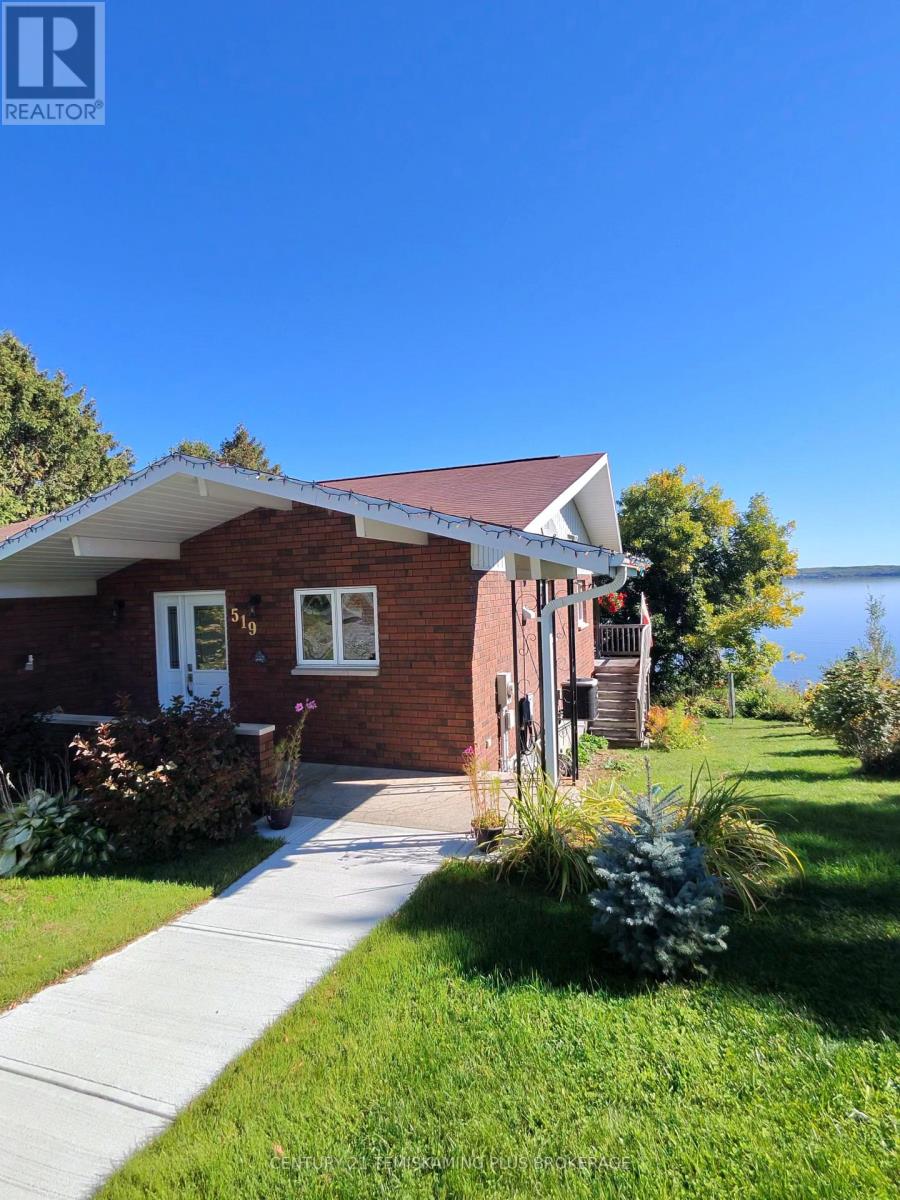 Property for sale at 519 LAKESHORE ROAD N
