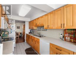 605 - 1121 Steeles Avenue W, Toronto, ON M2R3W7 Photo 9