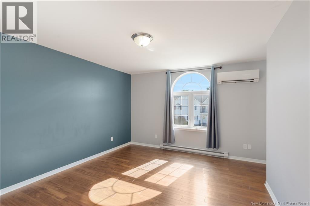 77 Stoneham Drive - Image 24