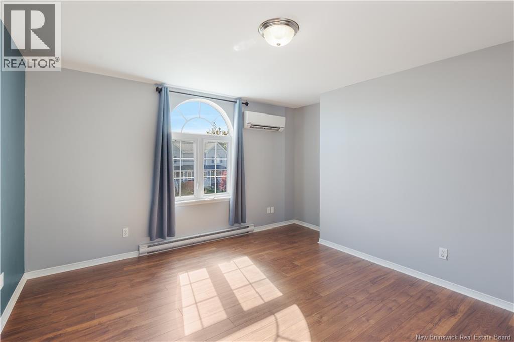 77 Stoneham Drive - 25