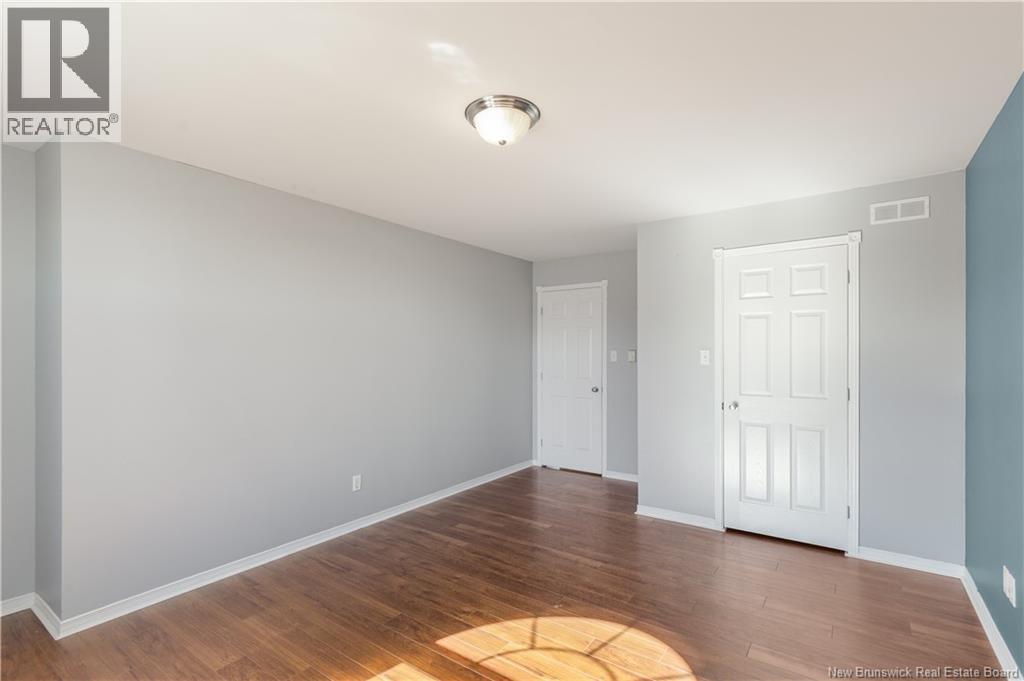 77 Stoneham Drive - Image 26
