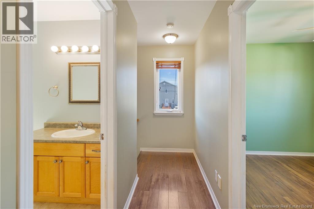 77 Stoneham Drive - Image 28