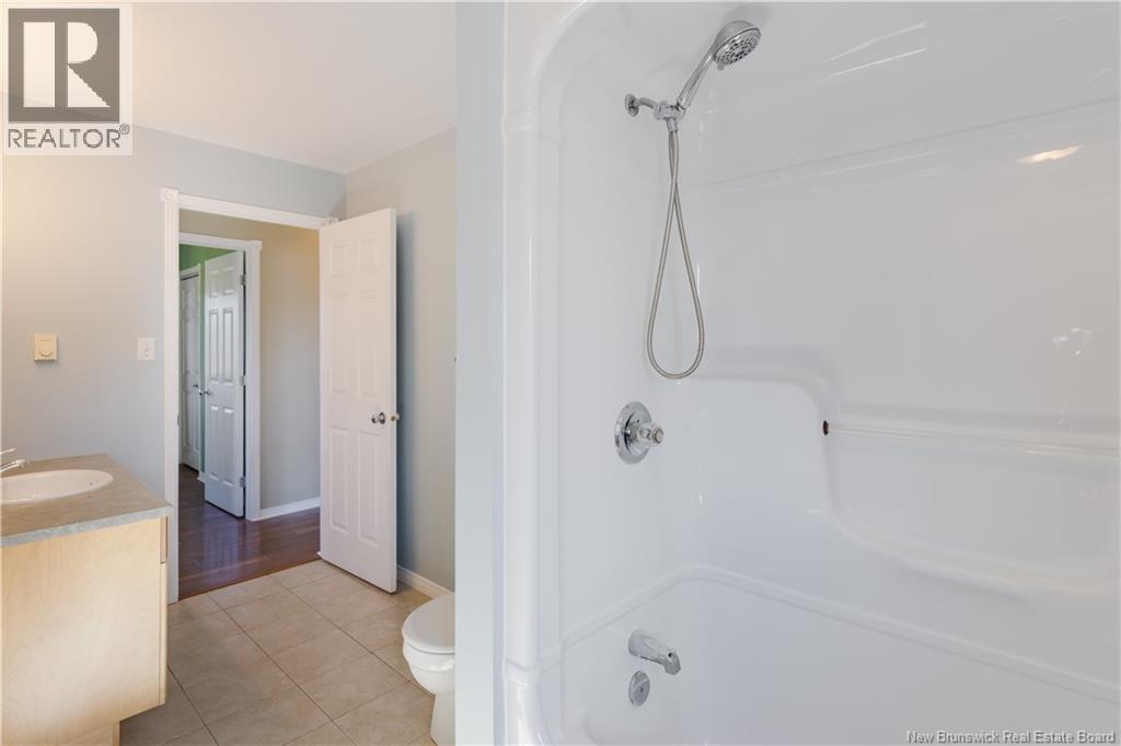 77 Stoneham Drive - 30