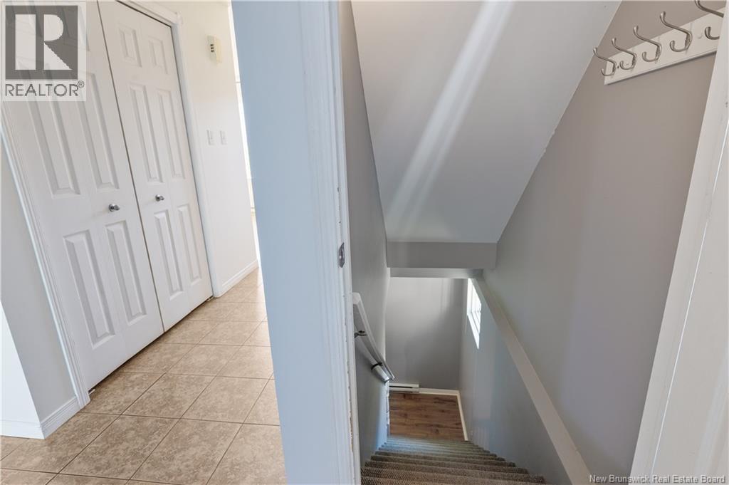 77 Stoneham Drive - 33