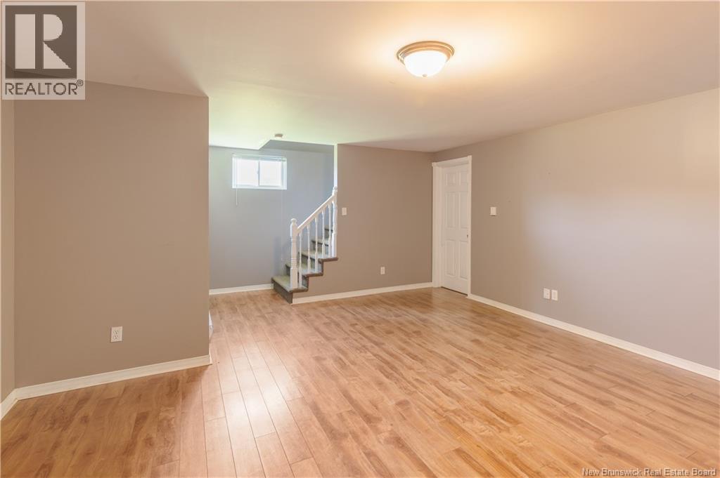 77 Stoneham Drive - 35