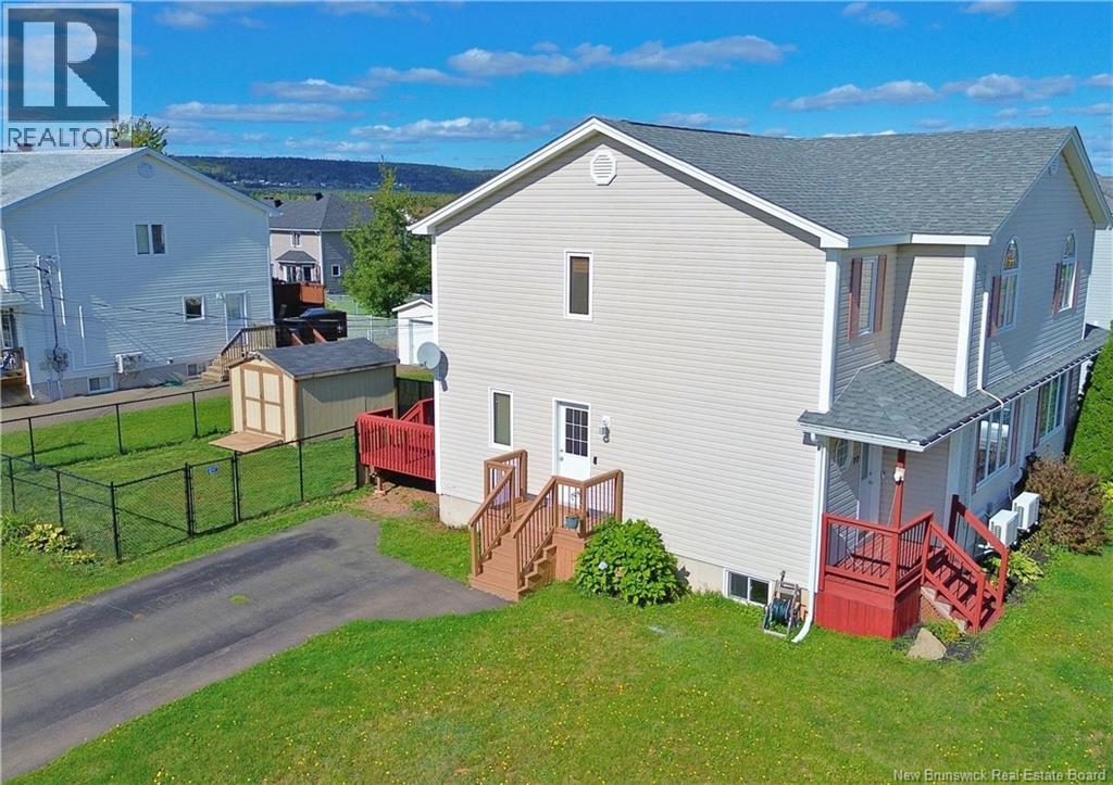 77 Stoneham Drive - 48