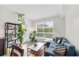 313 14550 Winter Crescent, Surrey, BC V4P0G4 Photo 6