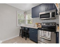 10994 135 St Nw, Edmonton, AB T5M1K2 Photo 10