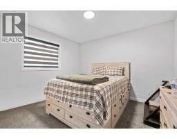308 Coopersfield Rise SW - photo 32