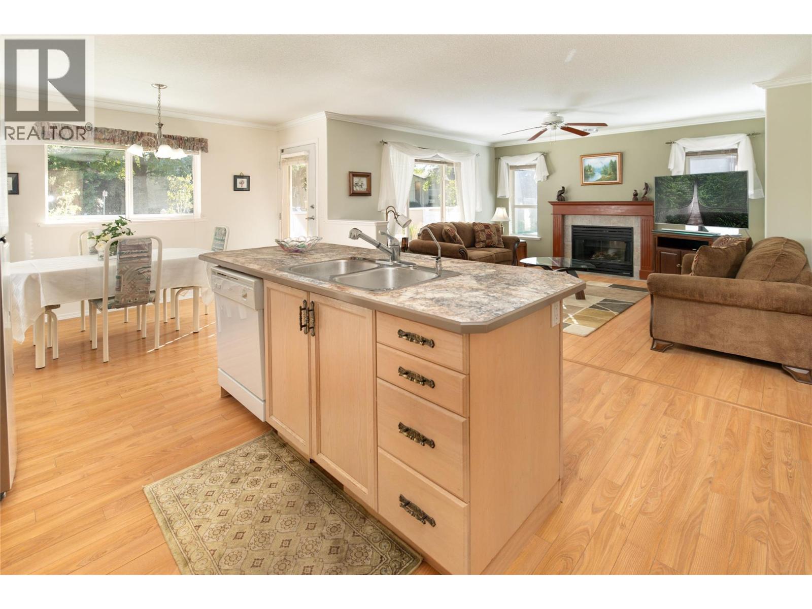 140 3788 Bird Place, Kelowna