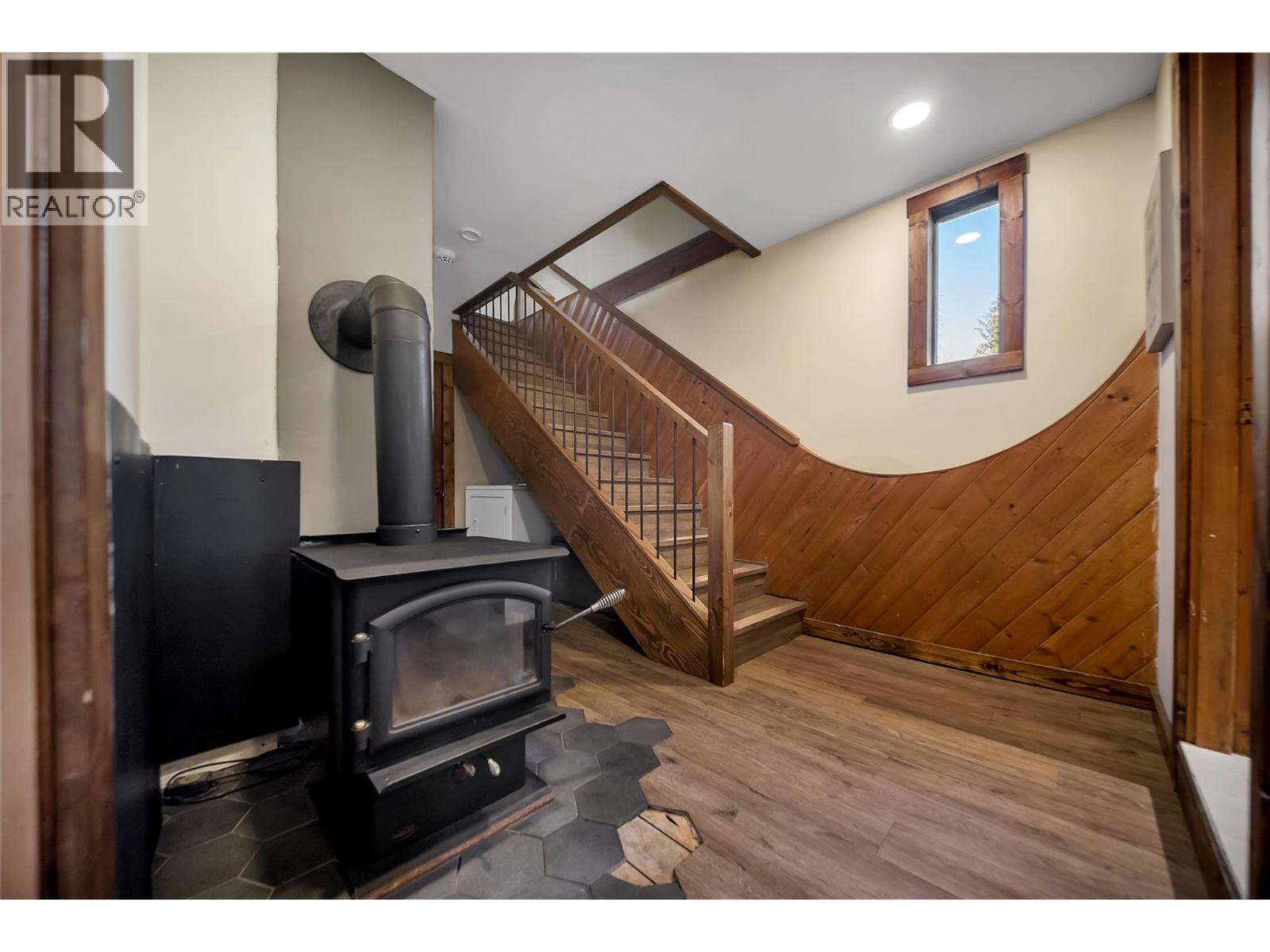 665 Udell Road, Vernon