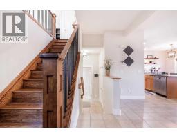 4pc Bathroom - 235 Cougar Plateau Way Sw, Calgary, AB T3H5S3 Photo 10
