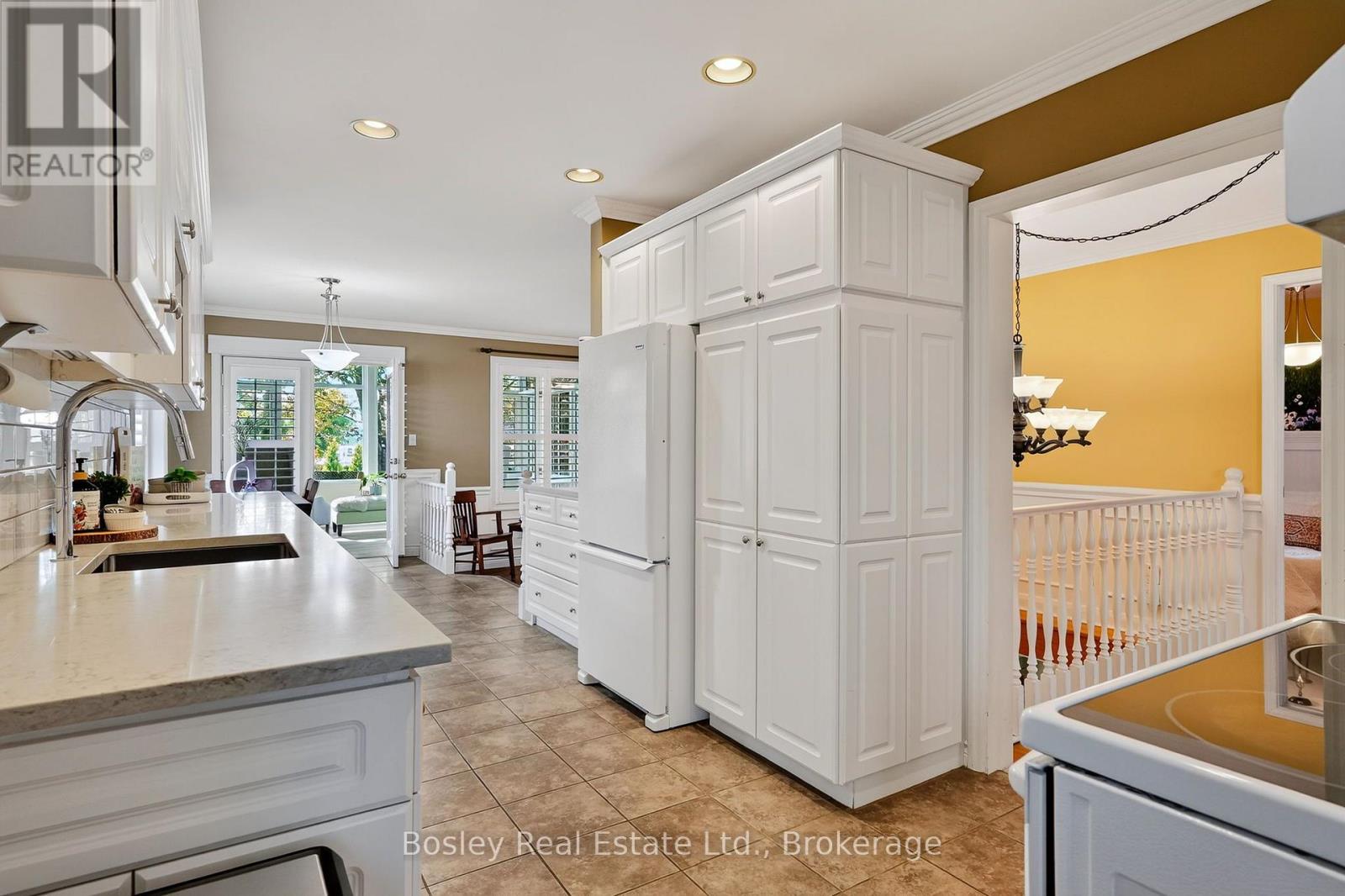5 RALSTON DRIVE - 15