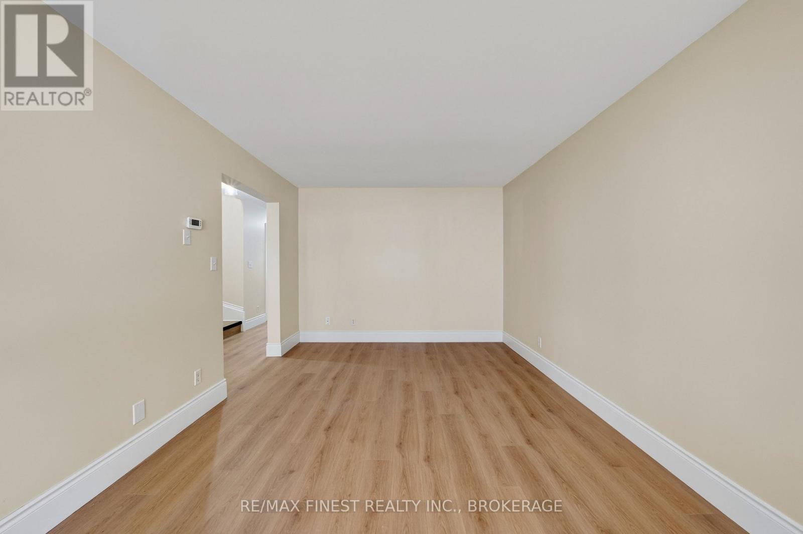 975 RINGSTEAD STREET - 13