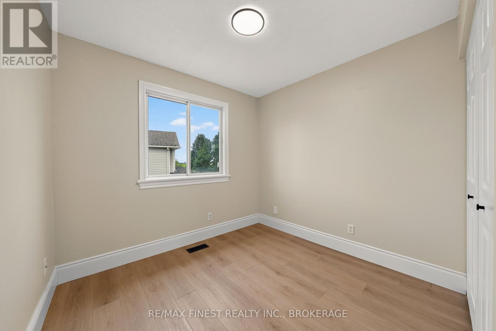 975 RINGSTEAD STREET - 16