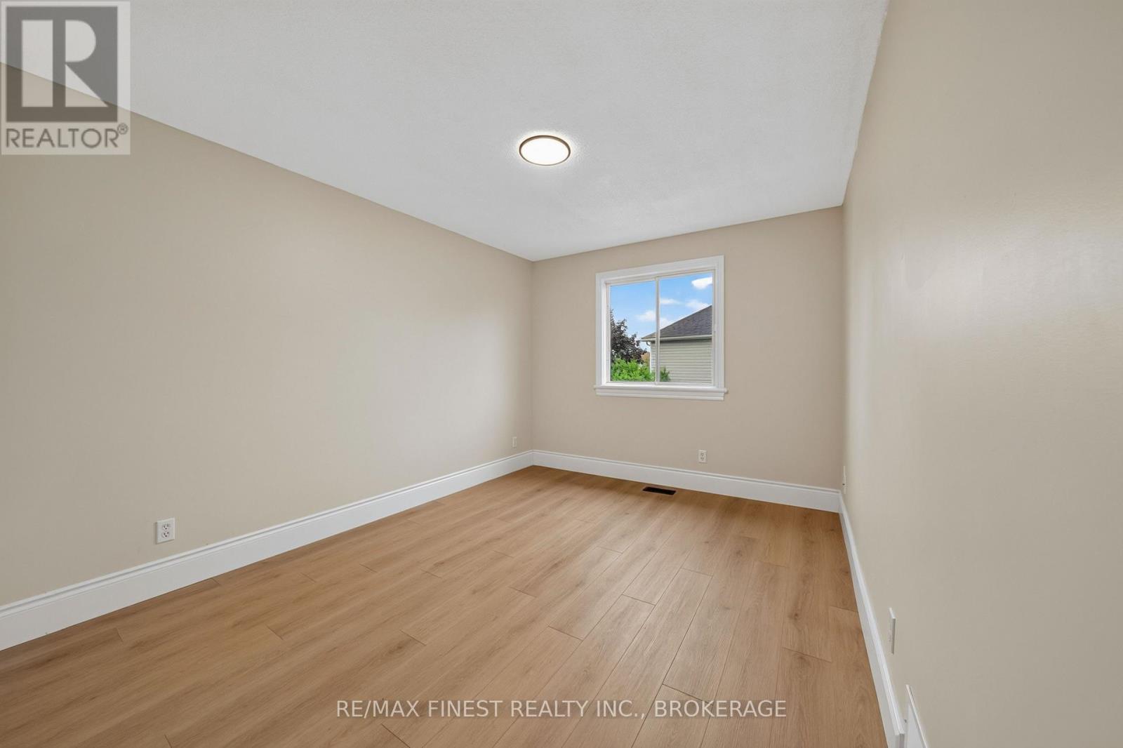 975 RINGSTEAD STREET - Image 17