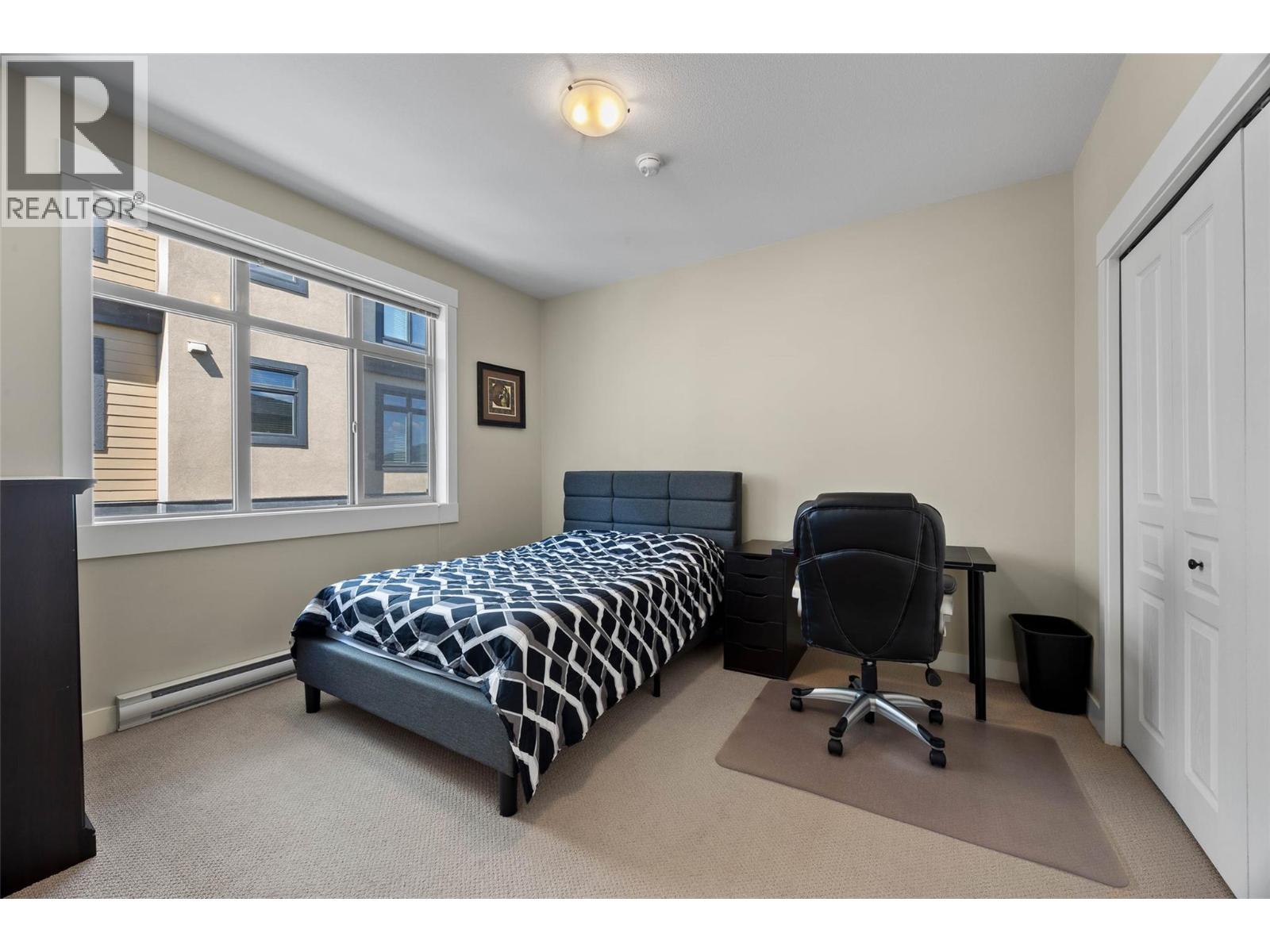 #401 755 McGill Road - 22
