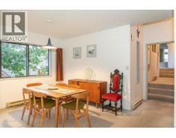 3574 Mcinnis Rise, Saanich, BC V8P5M7 Photo 17