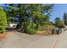 14319 55a Avenue, Surrey, BC V3X1B3 Photo 39
