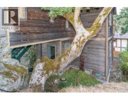 3574 Mcinnis Rise, Saanich, BC V8P5M7 Photo 34