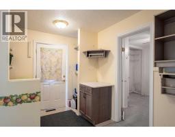 1207 41 Avenue N, Lethbridge, AB T1H6B3 Photo 13