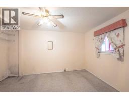 1207 41 Avenue N, Lethbridge, AB T1H6B3 Photo 15