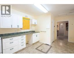 1207 41 Avenue N, Lethbridge, AB T1H6B3 Photo 8