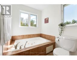 4230 Gordon Murdock Road, Ottawa, ON K0A2W0 Photo 20