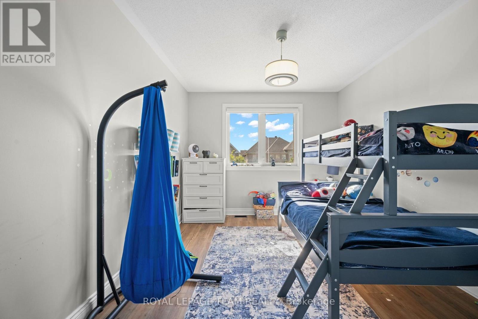 732 LAKEBREEZE CIRCLE - Image 27