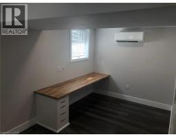 Living room - 805 Rockway Drive, Kitchener, ON N2G3B6 Photo 12