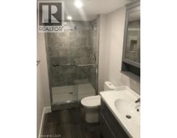 805 Rockway Drive, Kitchener, ON N2G3B6 Photo 14