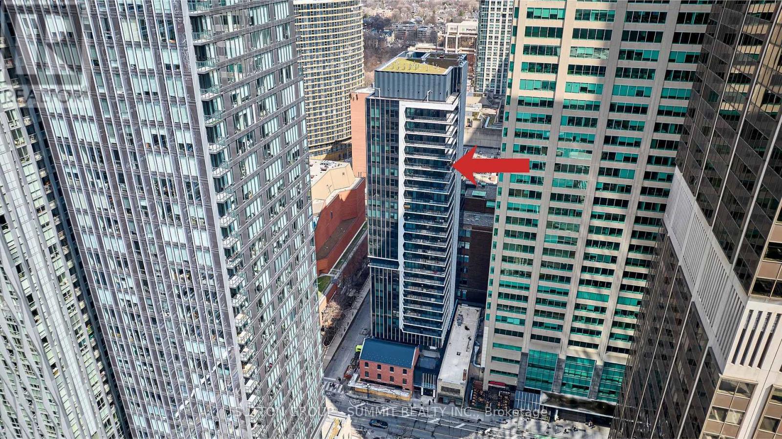 2501 - 771 YONGE STREET