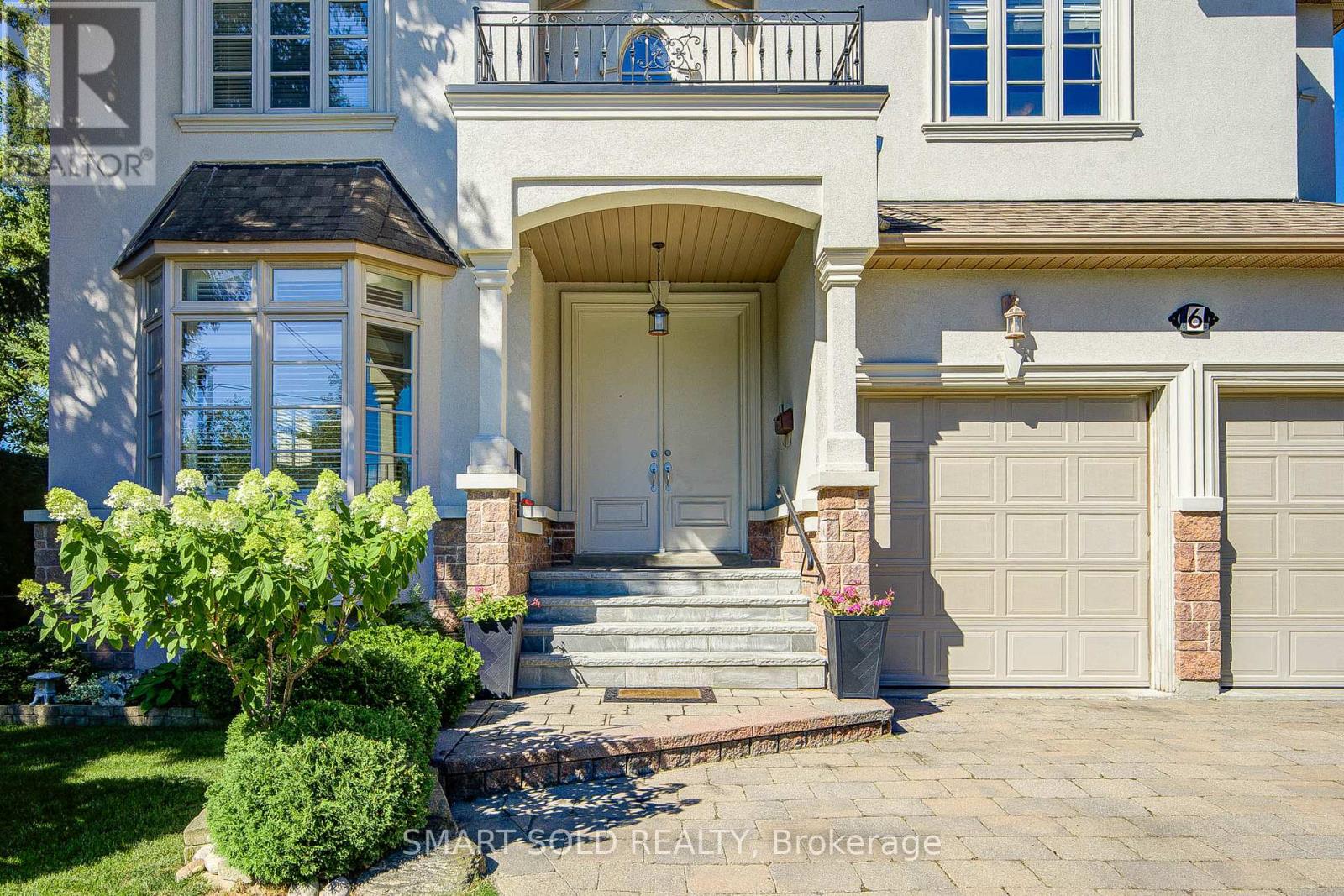 6 BRILL CRESCENT - 2