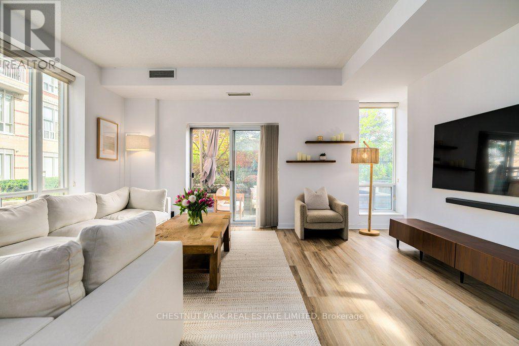 115 - 455 ROSEWELL AVENUE